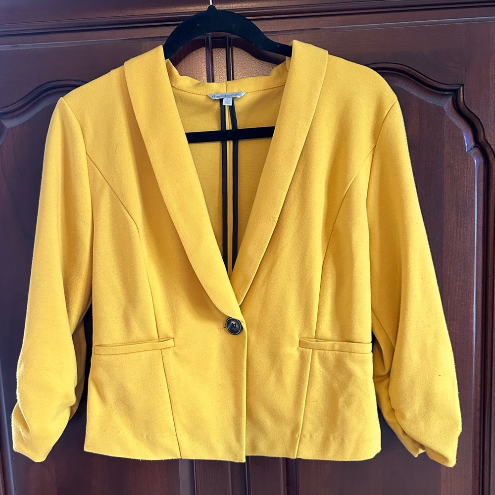 Mustard yellow blazer